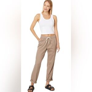 Pact Classic Woven Twill Drawstring Roll Up Pants Size Large Tan Pink